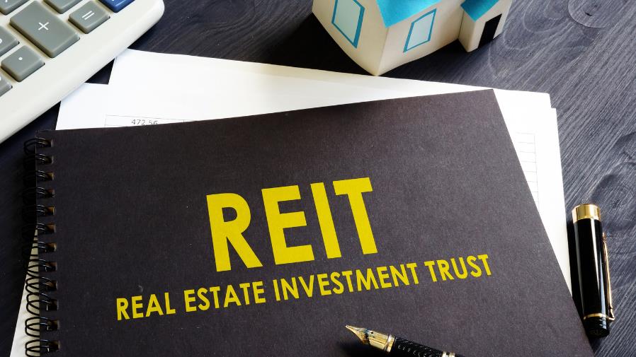 How Many Jobs Are Available in Real Estate Investment Trusts