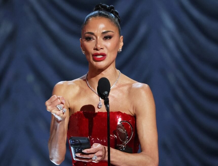 Andrew Lloyd Webber considers Nicole Scherzinger for Sunset Boulevard film