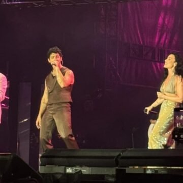 Demi Lovato Joins Jonas Brothers for Camp Rock Medley at Concert
