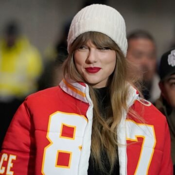 Fans Wonder About Taylor Swift's Absence at Chiefs Preseason Game