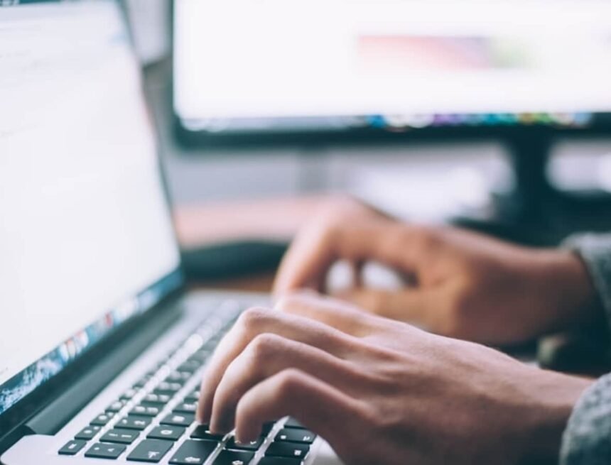 Mediacom Internet Service Disruptions Reported in Iowa, Illinois, and Minnesota