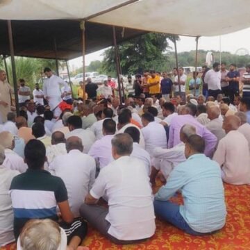 Pachgaon Residents Demand Flyover for Safe Highway Crossing