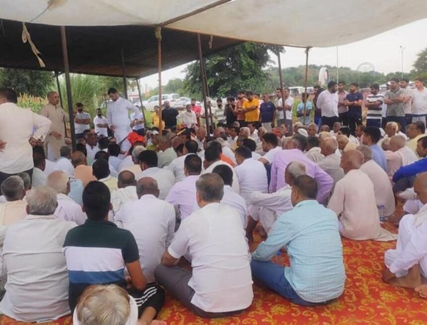 Pachgaon Residents Demand Flyover for Safe Highway Crossing