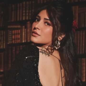 Shruti Haasan Discusses Box Office Pressure on Male Actors